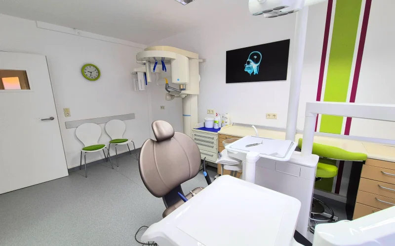 kfo-tabbert-giessen-behandlungszimmer