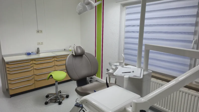 patientenstuhl-kieferothopädie-kfo-tabbert